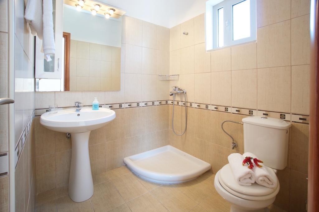 Diamanto Complex Aparthotel Karavomylos Buitenkant foto