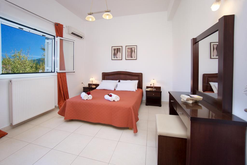 Diamanto Complex Aparthotel Karavomylos Buitenkant foto