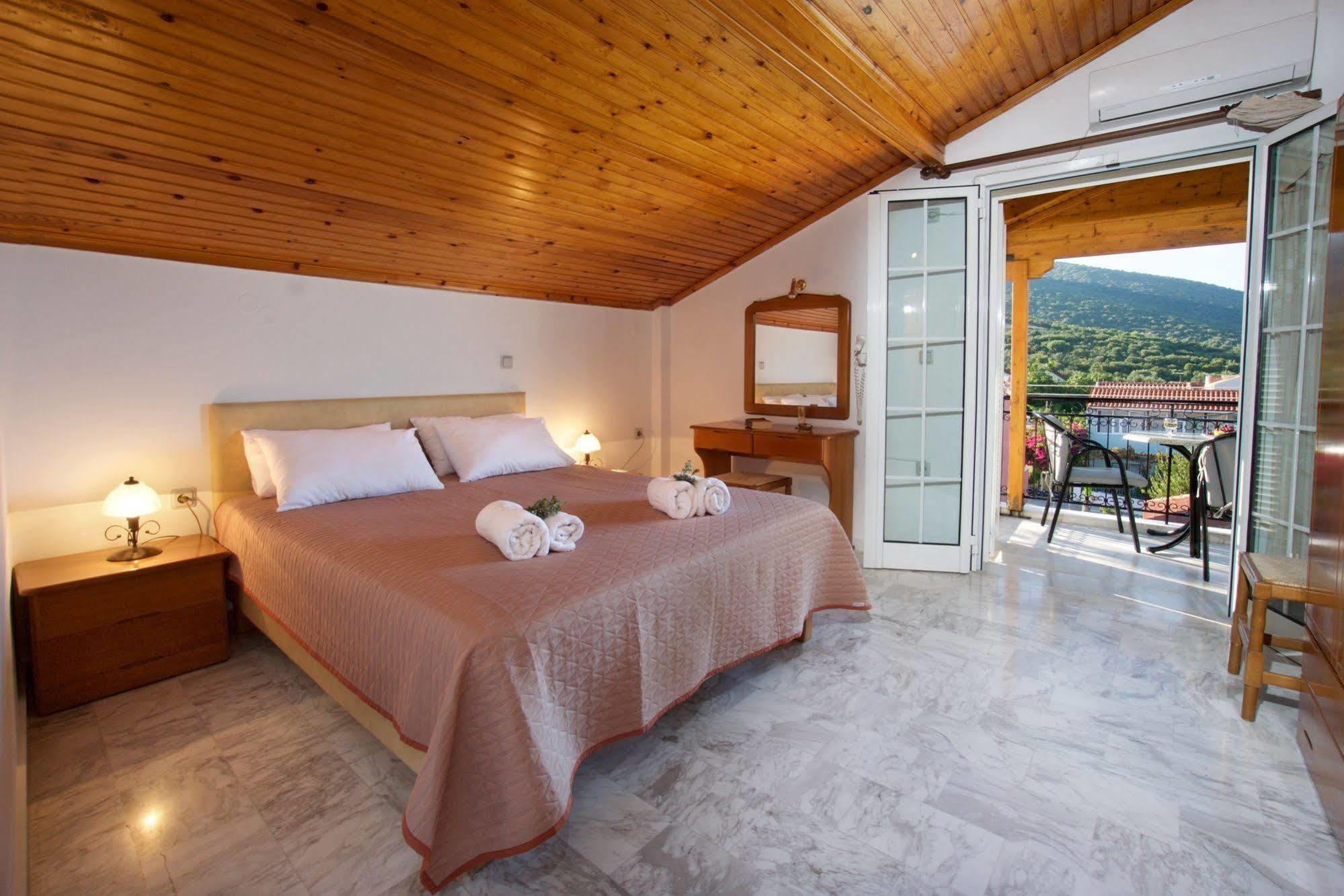 Diamanto Complex Aparthotel Karavomylos Buitenkant foto