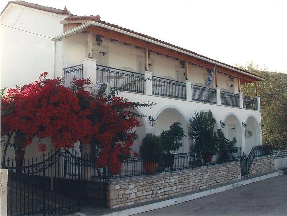 Diamanto Complex Aparthotel Karavomylos Buitenkant foto
